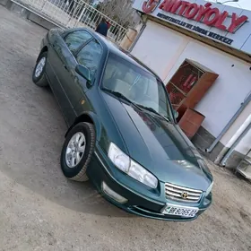 Toyota Camry 1999