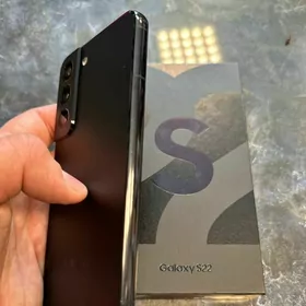 Samsung S22 8/128