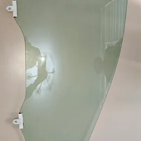 Camry 18-25 sag öňki aýnasy