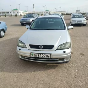 Opel Astra 2002