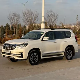 Toyota Land Cruiser Prado 2011