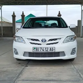 Toyota Corolla 2012
