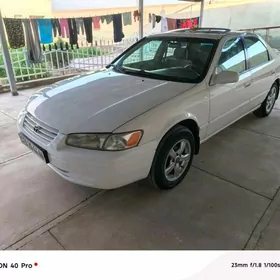 Toyota Camry 1999
