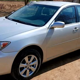Toyota Camry 2005