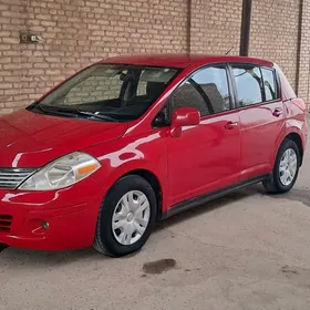 Nissan Versa 2010