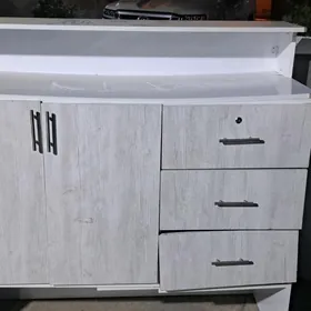 Mebel telefon witrina