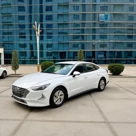 Hyundai Sonata Hybrid 2021