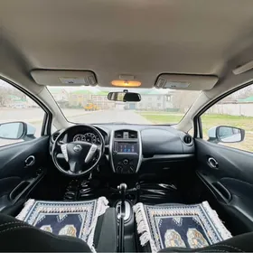 Nissan Versa Note 2019