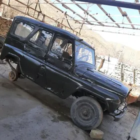 UAZ 469 2000