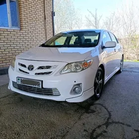 Toyota Corolla 2013