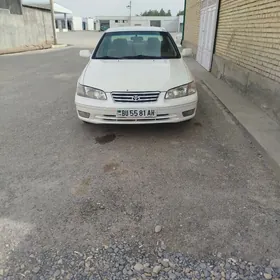 Toyota Camry 1998