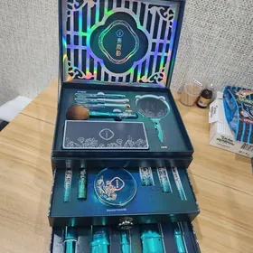 Новый набор косметики