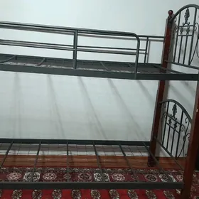 Chagalara2 etajny krawat