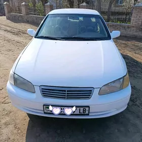 Toyota Camry 1998