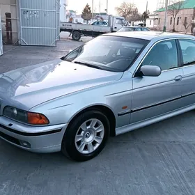 BMW E39 1996