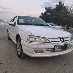 Peugeot 405 2014