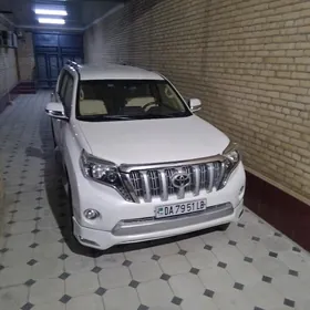 Toyota Land Cruiser Prado 2014