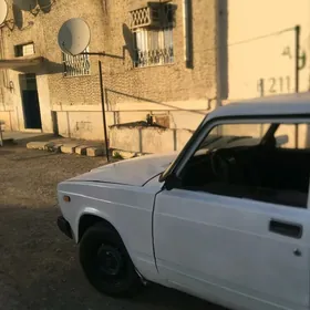 Lada 2107 2000