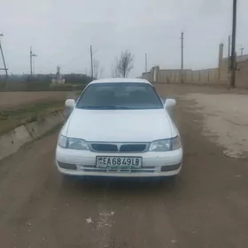 Toyota Carina 1995