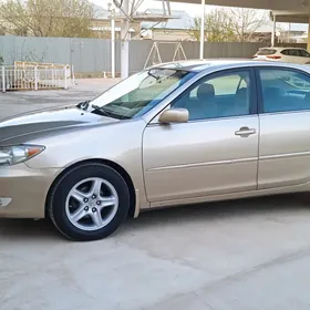 Toyota Camry 2004
