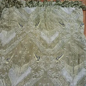 покрывало на кровать