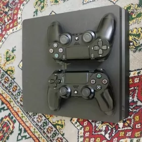 PS 4 SLİM 1TB