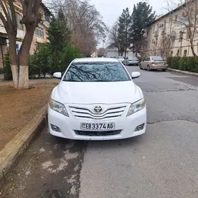 Toyota Camry 2010