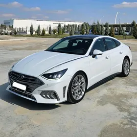 Hyundai Sonata 2021