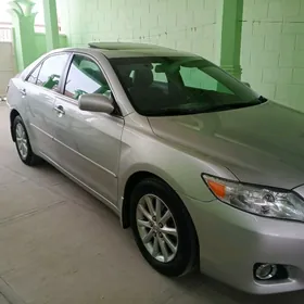 Toyota Camry 2010