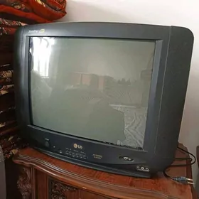 LG 23LIK TELEVIZOR