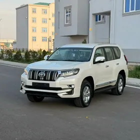 Toyota Land Cruiser Prado 2021