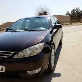 Toyota Camry 2004