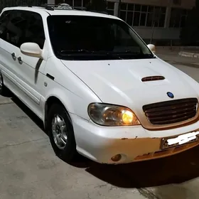 Kia Carnival 2002