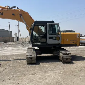 Komatsu PC210LC-11 2011