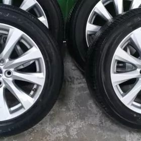 Disga pakrişga Camry 215/55/17