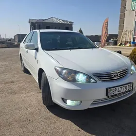 Toyota Camry 2003