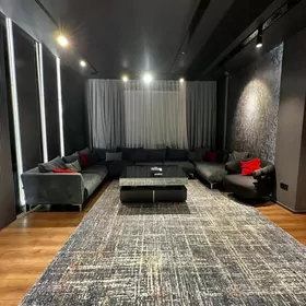 GURTLY 2017 3 Komnat