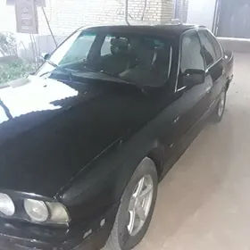 BMW 325 1991