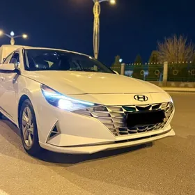 Hyundai Elantra 2021