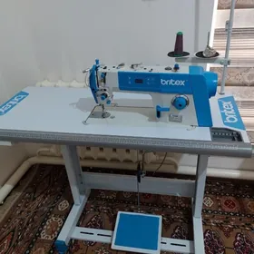 Britex tikin maşyn