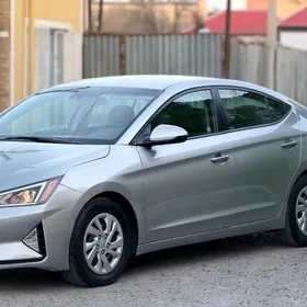 Hyundai Elantra 2020