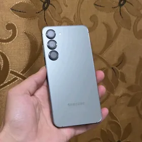 Samsung S23. 8/128. wetnam