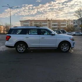 Ford Expedition 2023