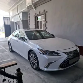 Lexus ES 350 2023
