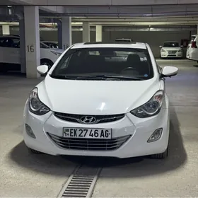 Hyundai Elantra 2012