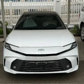 Toyota Camry 2026
