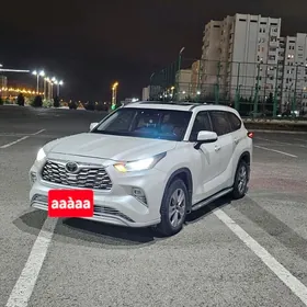Toyota Highlander 2020