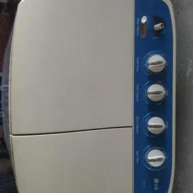 Кир ювян LG пол автомат машын