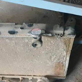 RADIATOR LEXUS S300 радиатор