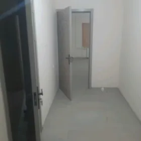 Satlyk kwartira Himik mkr